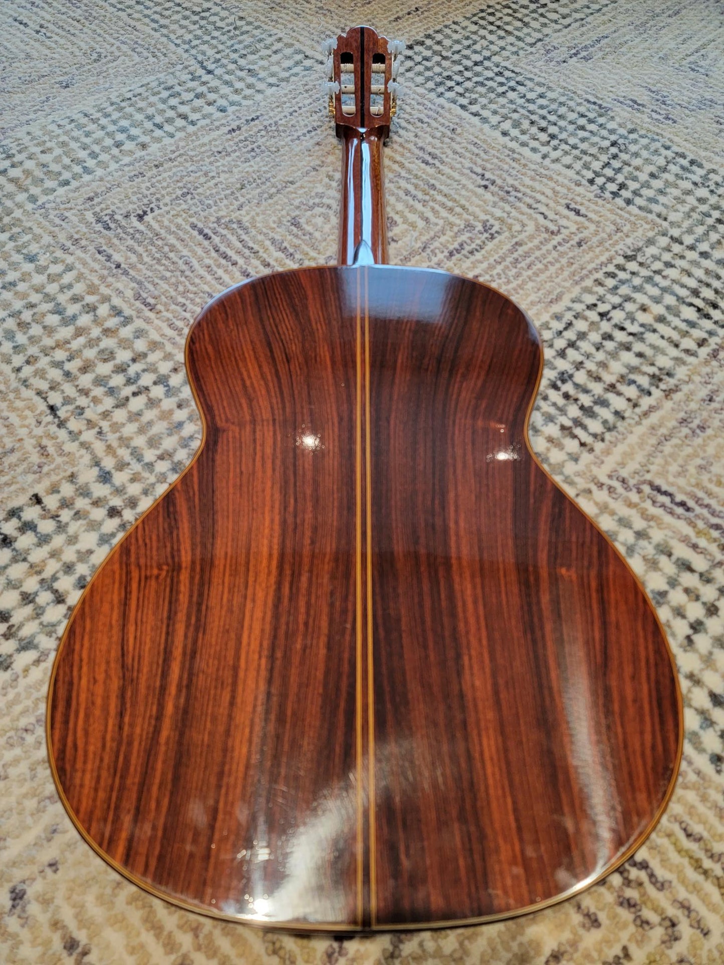 Osamu Sakamoto Grand Concert Guitar Model 70