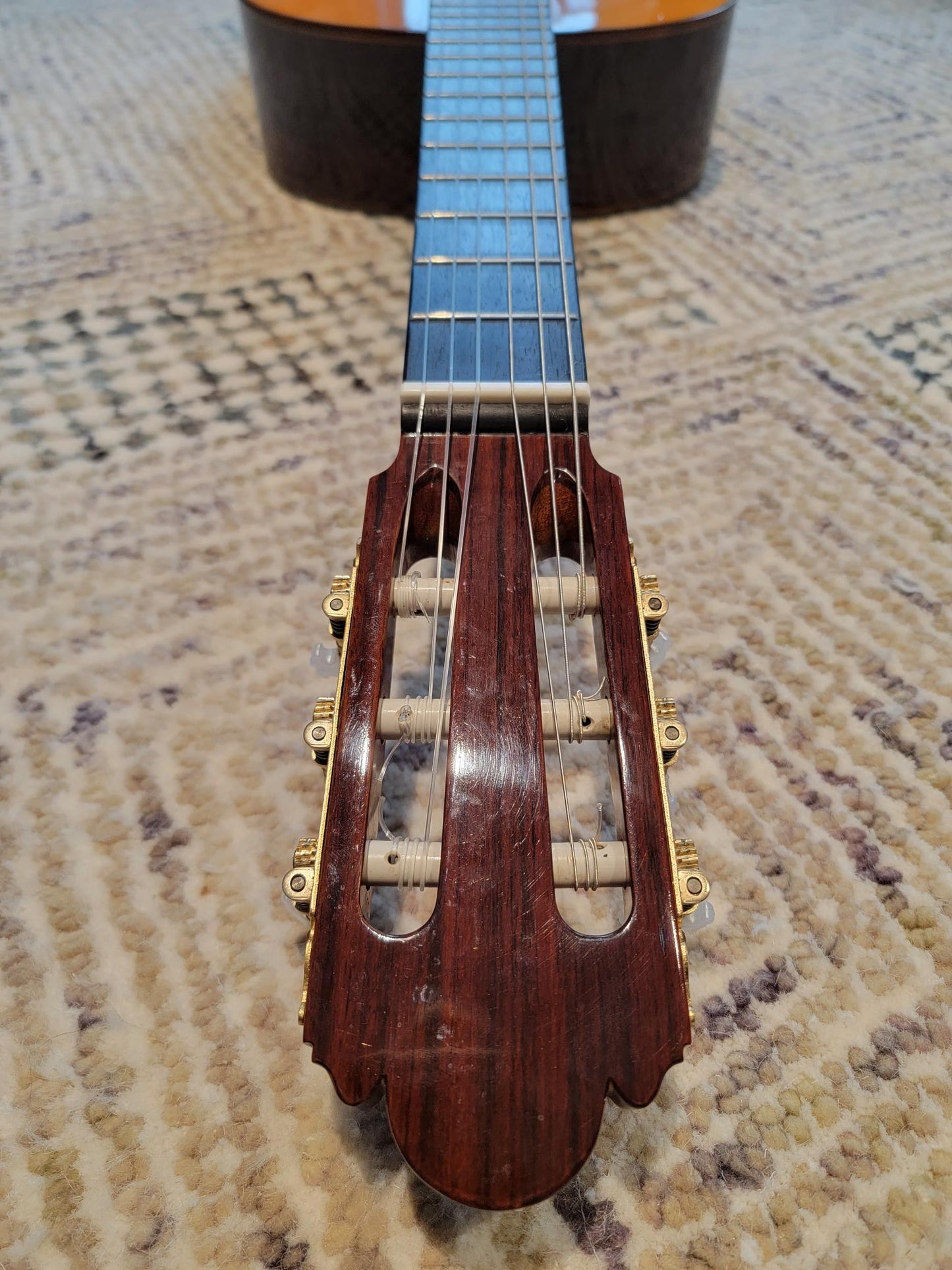 Osamu Sakamoto Grand Concert Guitar Model 70
