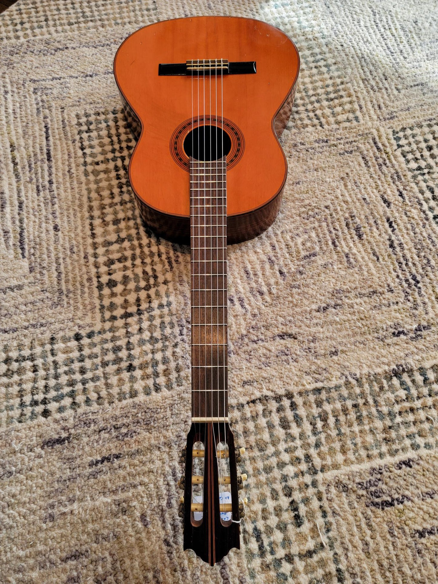 Ihona flamenco No15 guitar