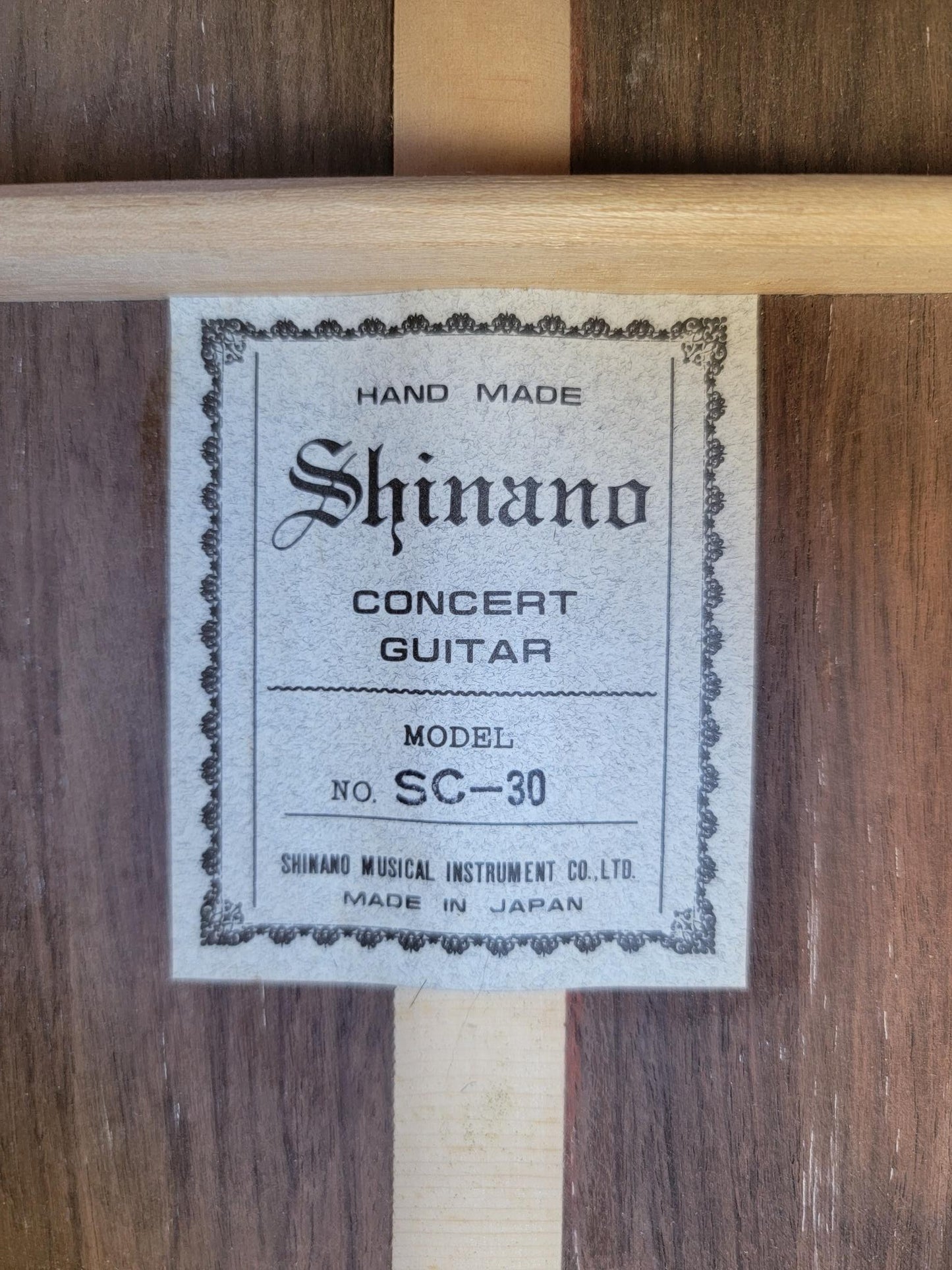 Shinano SC-30 Concert Guitar