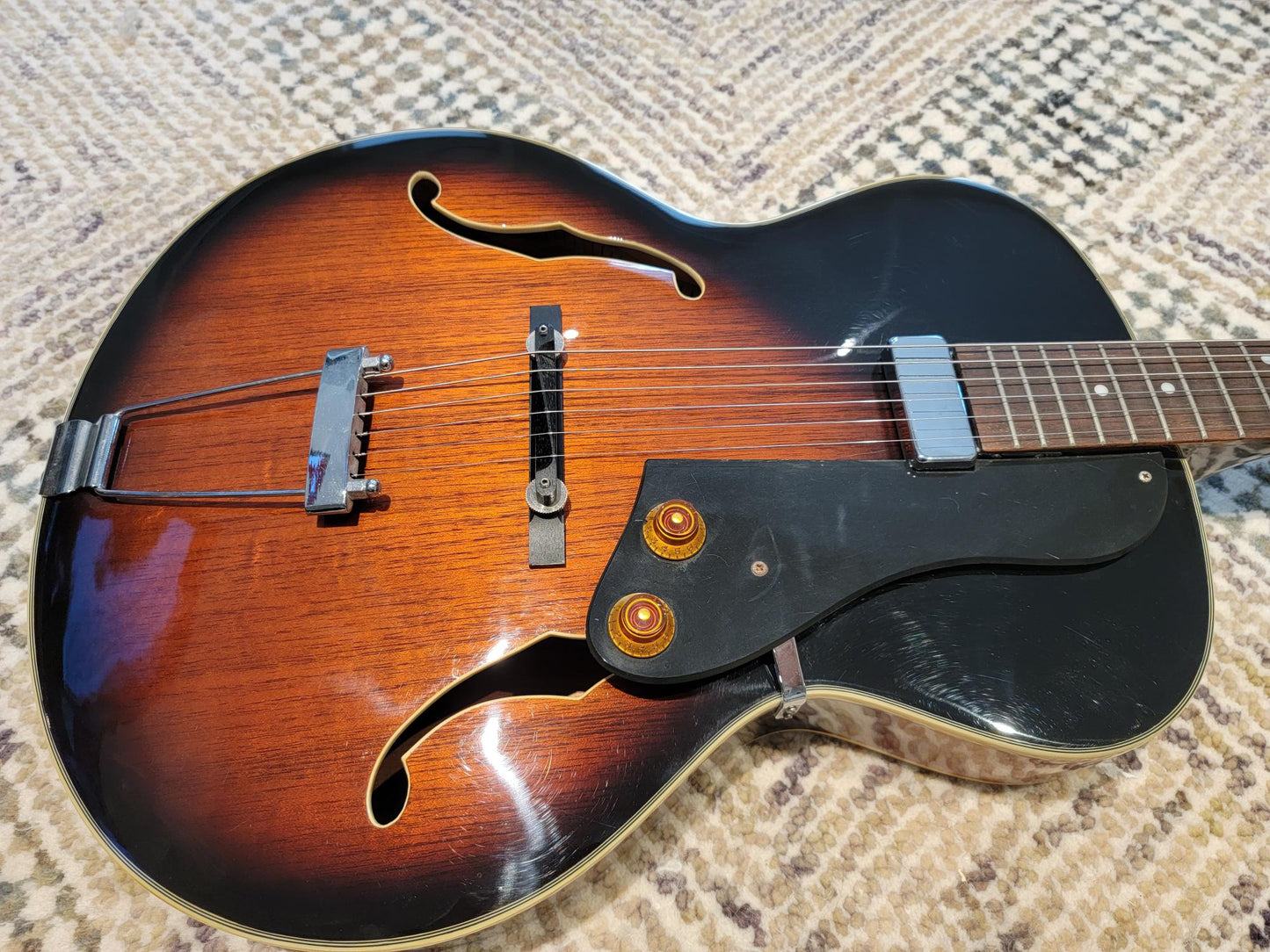Washburn HB15 -TB Guitar